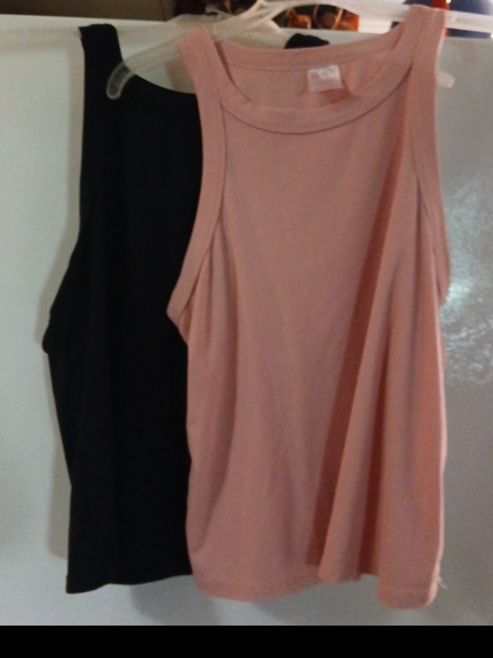 Women’s Sleeveless Tank Tops - Pink/Black